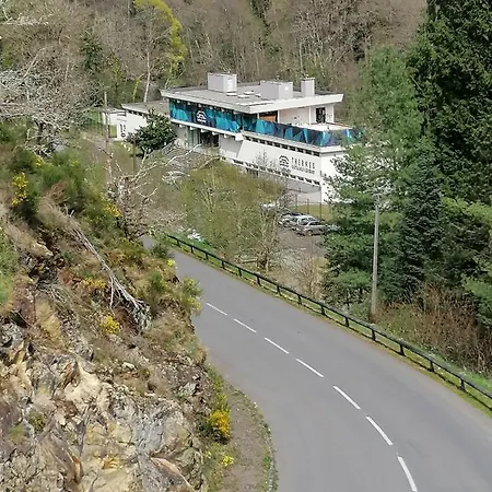 La Cabane Aux Ecrevisses - Les Pieds Dans L'Eau Châteauneuf-les-Bains Exterior foto
