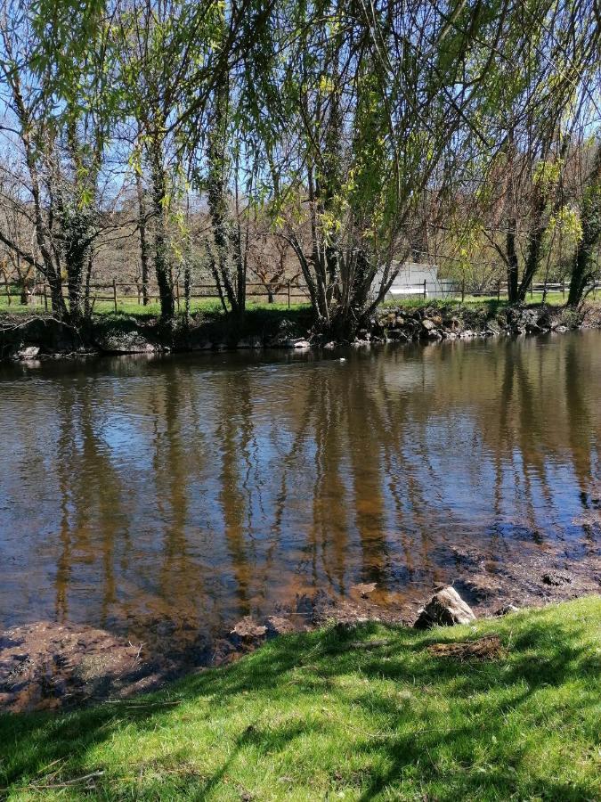 La Aux Ecrevisses - Les Pieds Dans L'eau Holiday home